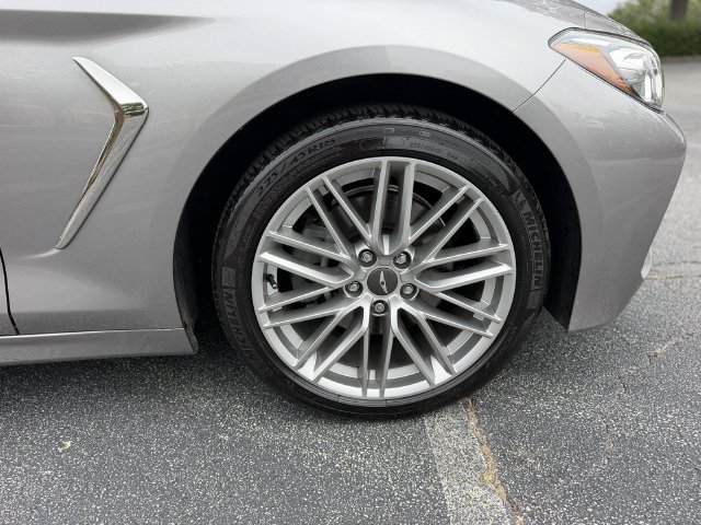 Used 2020 Genesis G70 2.0T RWD image 39