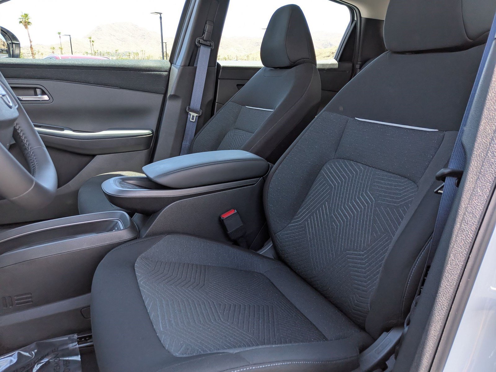 New 2026 Nissan Leaf w/ Floor Mat Package (S+) FWD image 19
