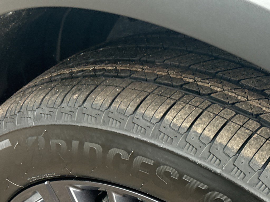 New 2026 Nissan Pathfinder SL image 10