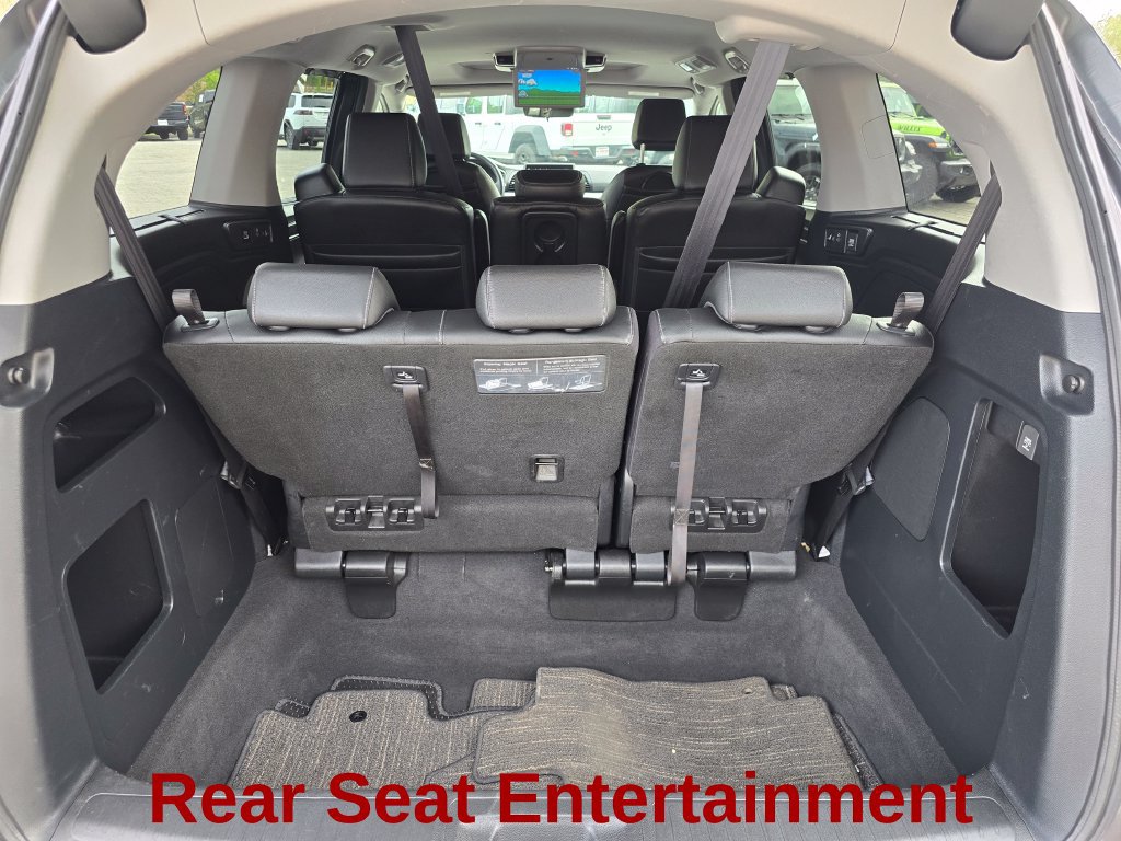 Used 2023 Honda Odyssey Touring image 16