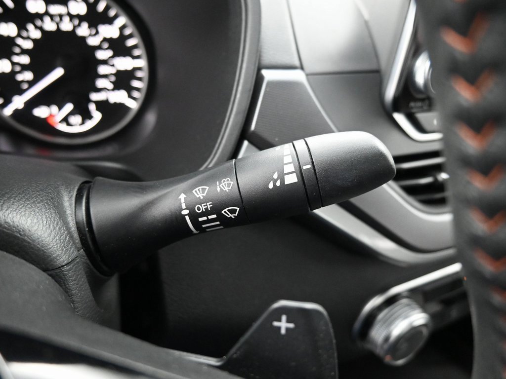 Used 2023 Nissan Altima 2.5 SR image 16