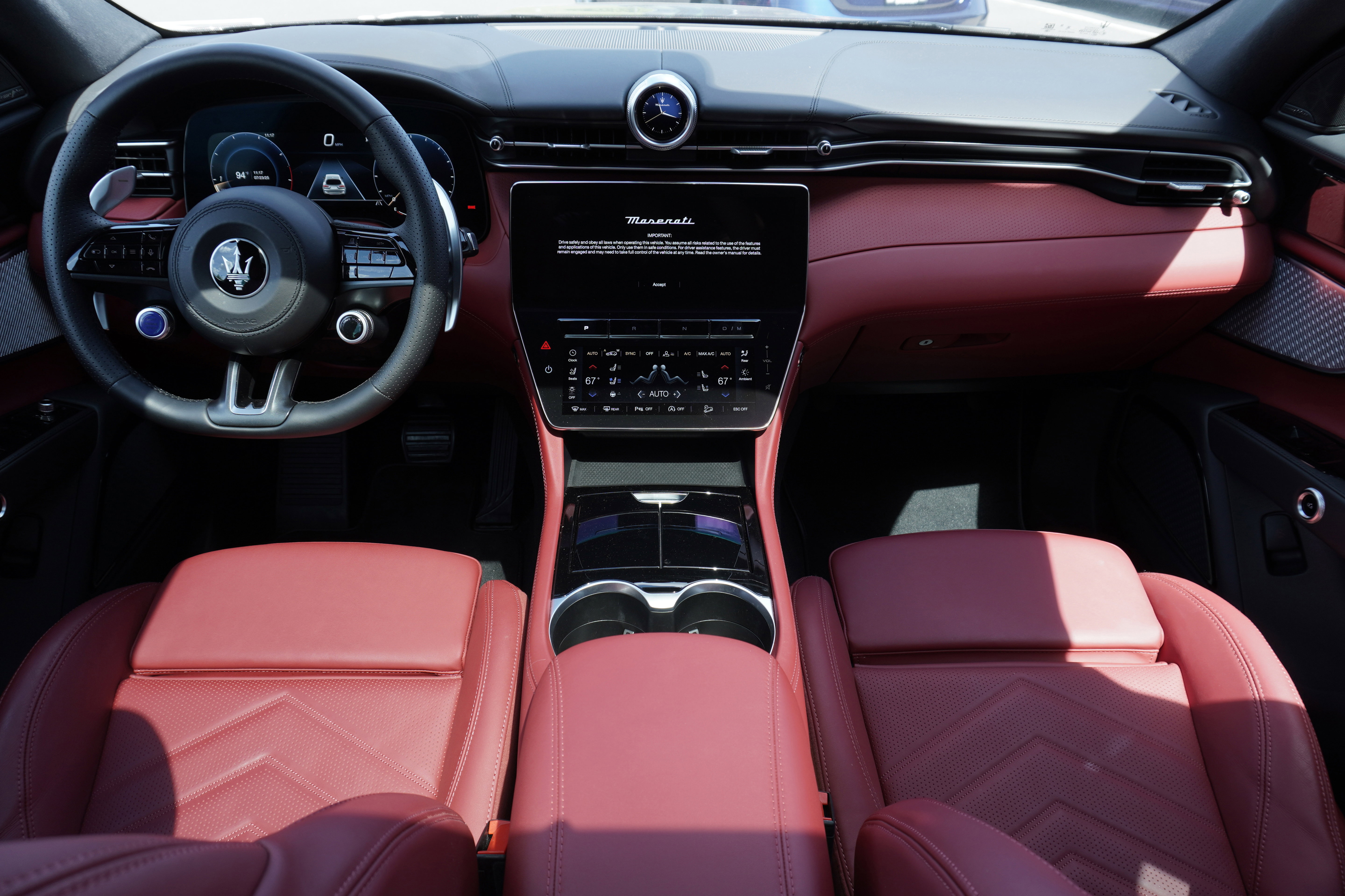 New 2025 Maserati Grecale Modena image 2