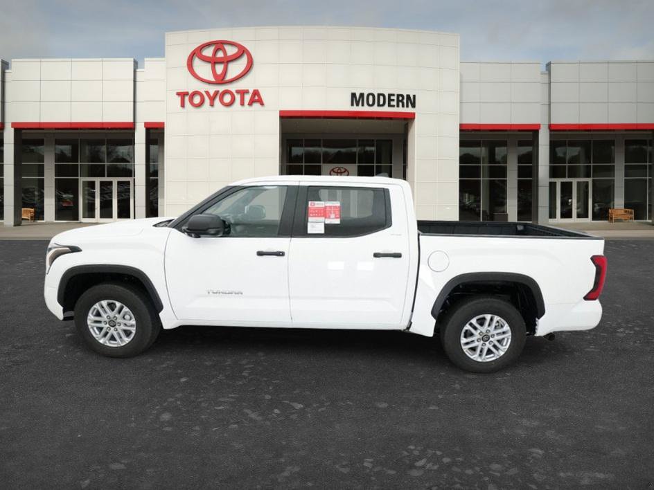 New 2026 Toyota Tundra SR5 RWD image 2