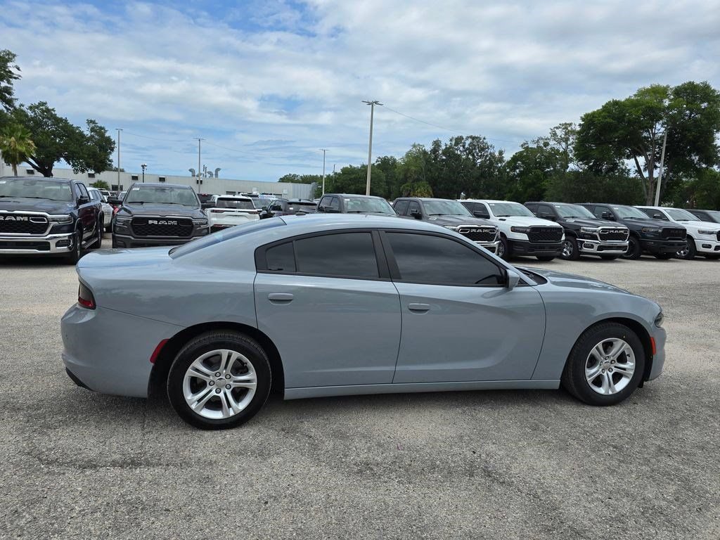 Used 2021 Dodge Charger SXT RWD image 7