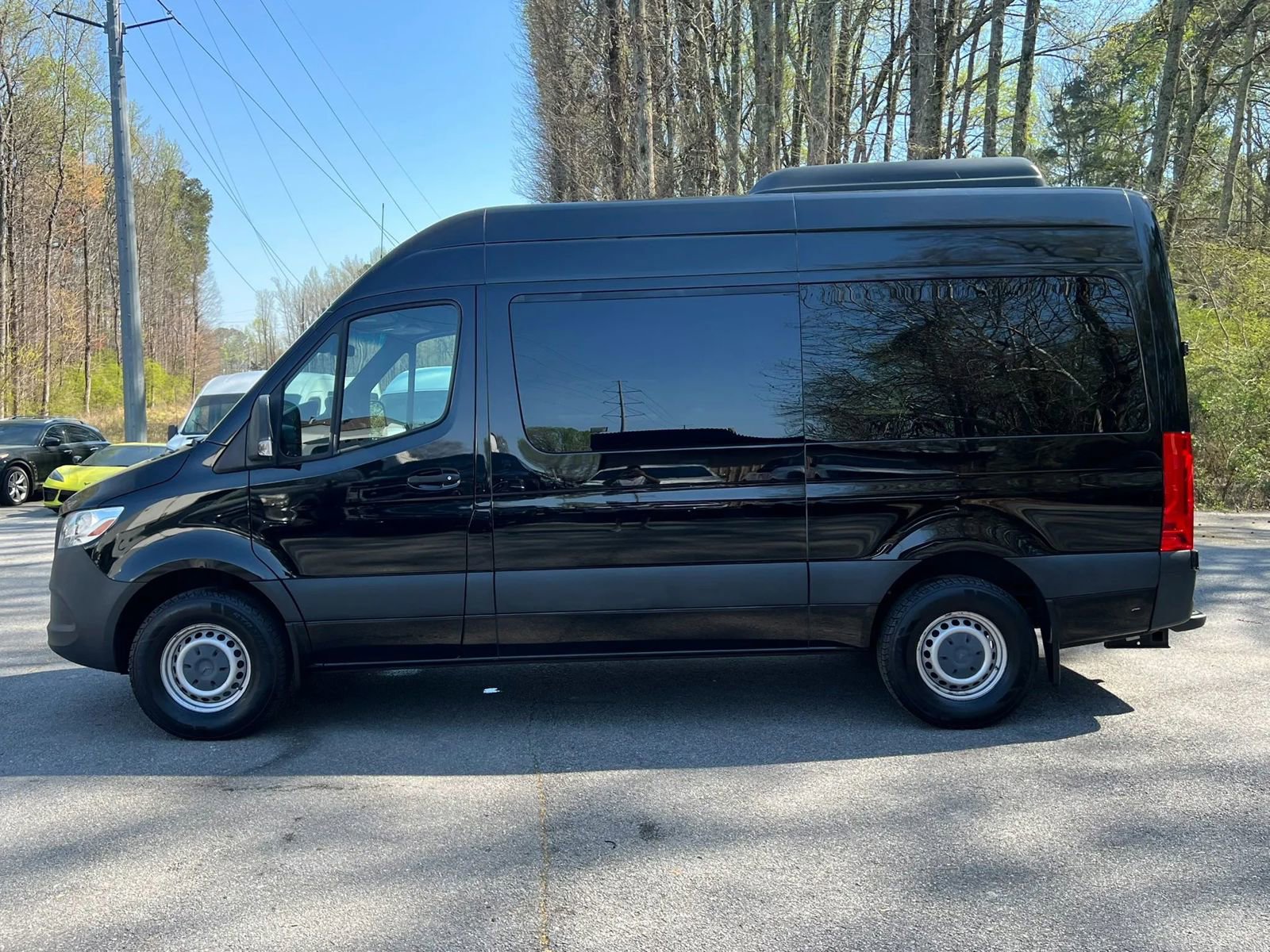 Used 2019 Mercedes-Benz Sprinter 2500 w/ Acoustic Package image 2