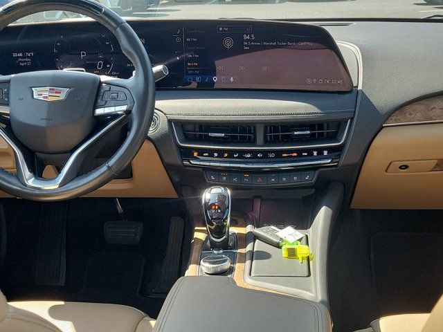 Used 2025 Cadillac CT5 Premium Luxury RWD image 5