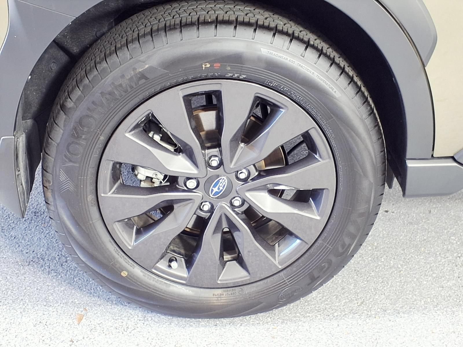 Certified 2025 Subaru Outback Onyx Edition AWD/4WD image 6