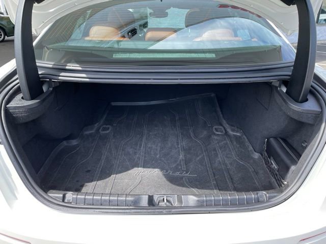 Used 2021 Maserati Ghibli S image 31