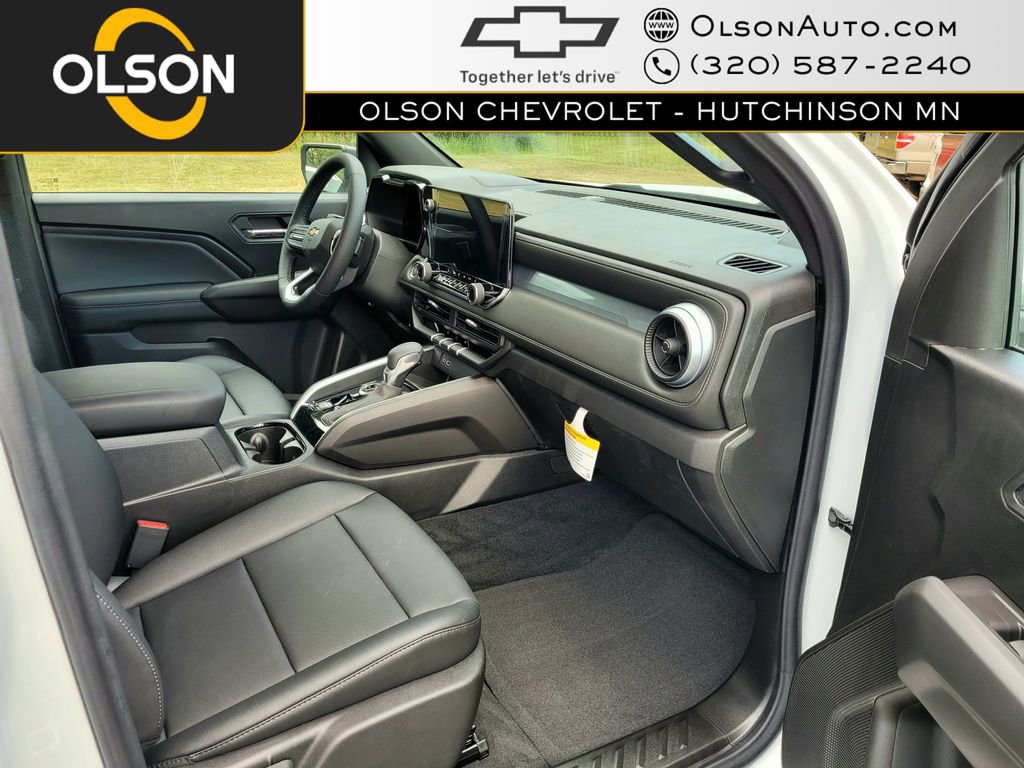 New 2025 Chevrolet Colorado LT w/ LT Convenience Package image 37