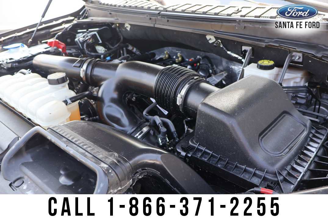 Used 2024 Ford Expedition XLT AWD/4WD image 30