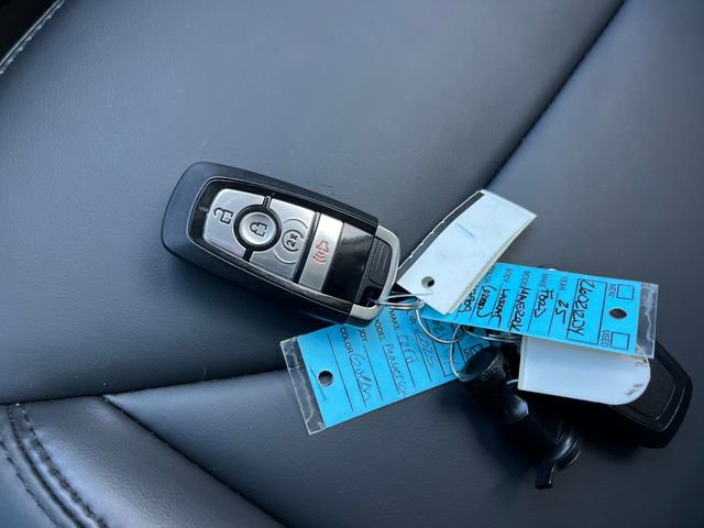 Used 2025 Ford Maverick Lariat w/ Black Appearance Package image 28