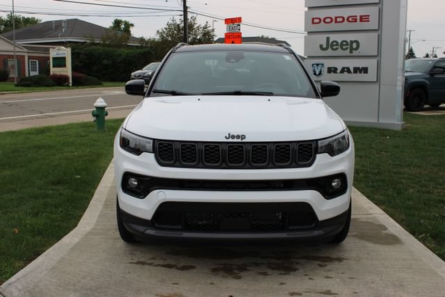 New 2026 Jeep Compass Limited w/ Sun, Sound & Navigation Group AWD/4WD image 5