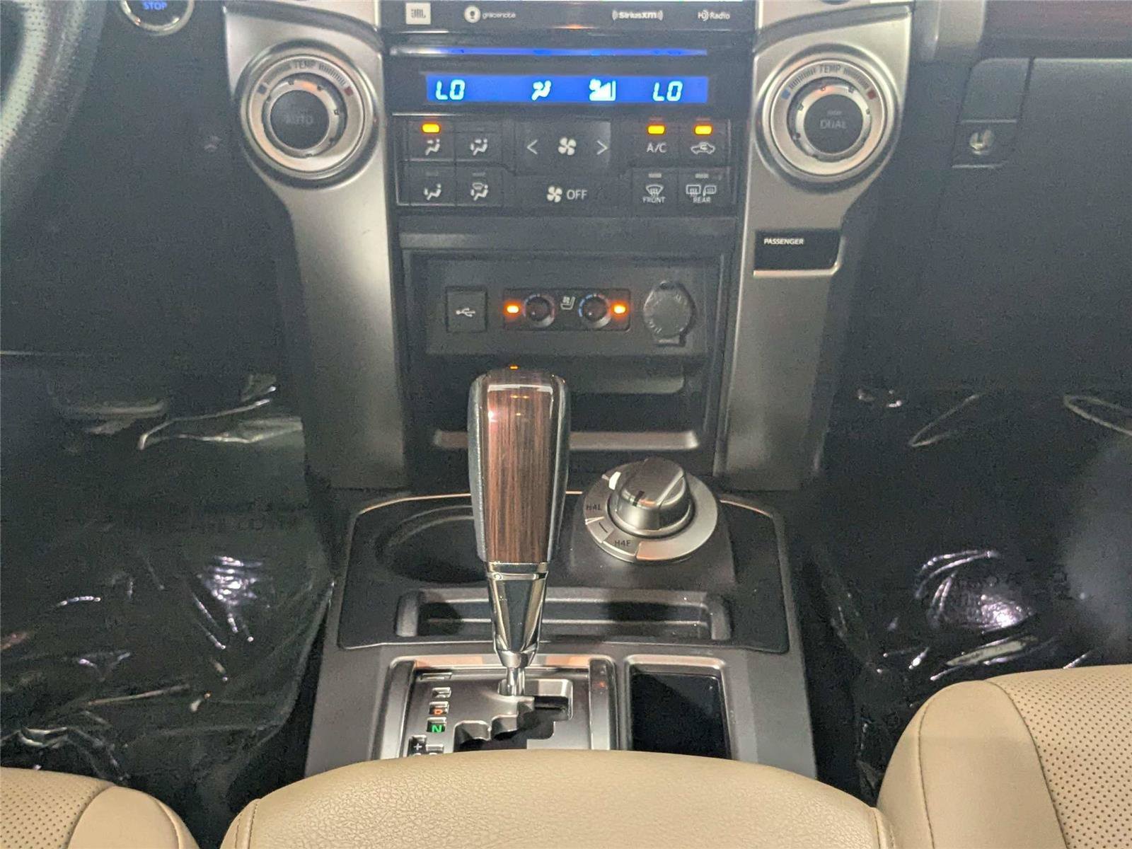 Used 2024 Toyota 4Runner Limited AWD/4WD image 41