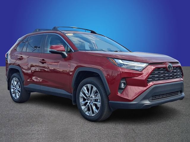 Used 2025 Toyota RAV4 XLE Premium image 3