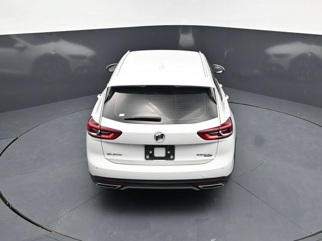 Used 2018 Buick Regal Essence w/ Driver Confidence Package #1 AWD/4WD image 33