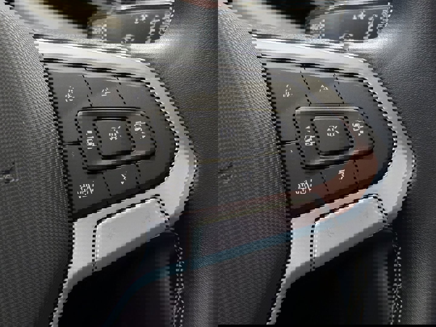 Used 2023 Volkswagen Taos S image 12