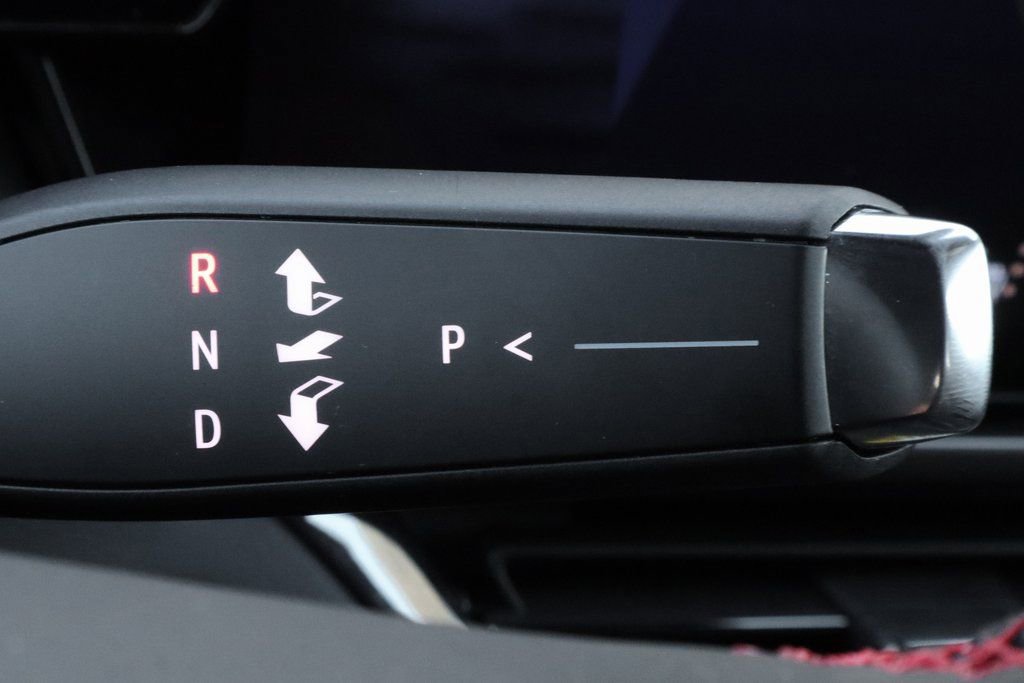 Used 2025 Chevrolet Equinox EV RS image 24