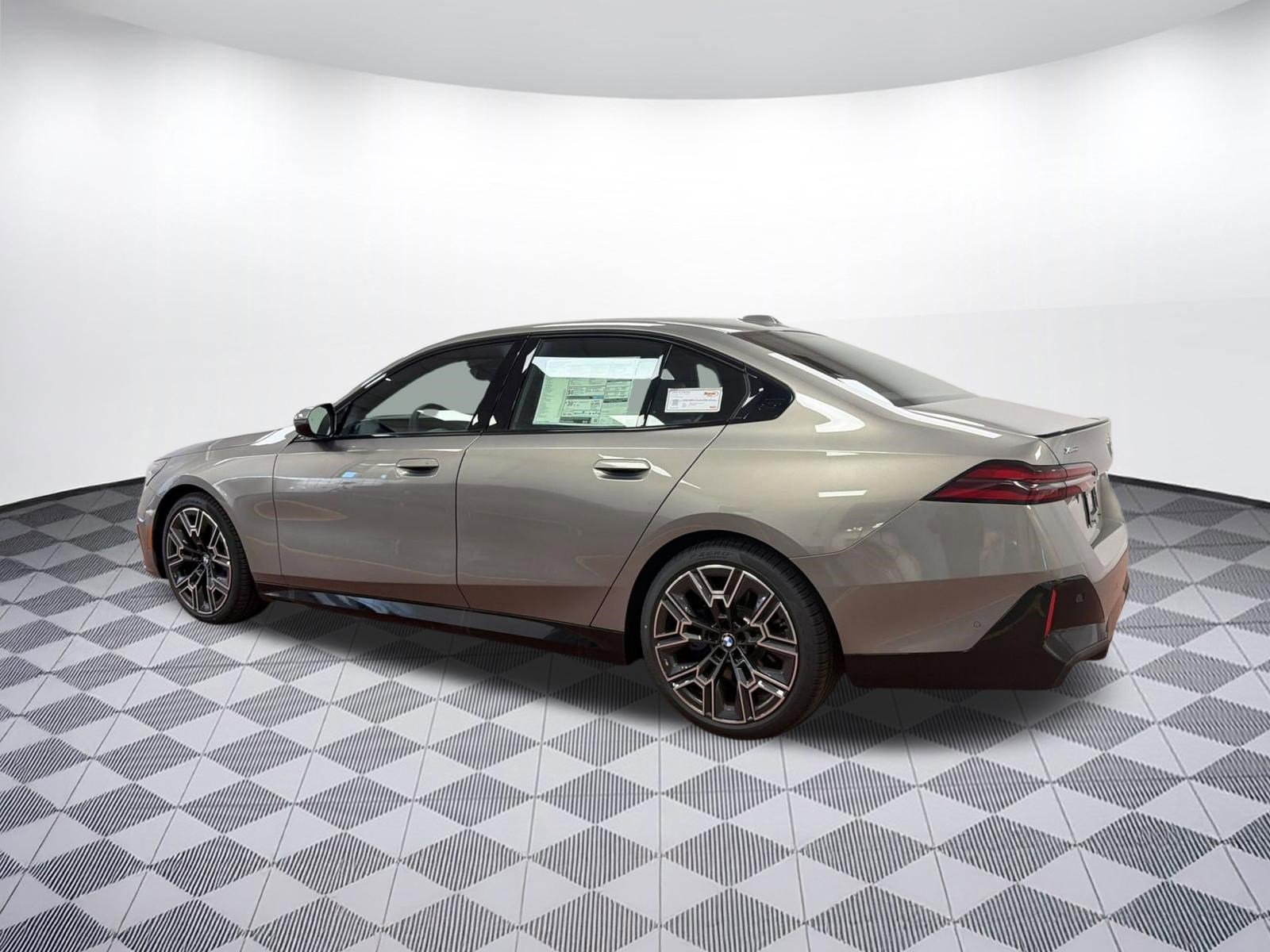 New 2026 BMW 530i xDrive w/ M Sport Package AWD/4WD image 3