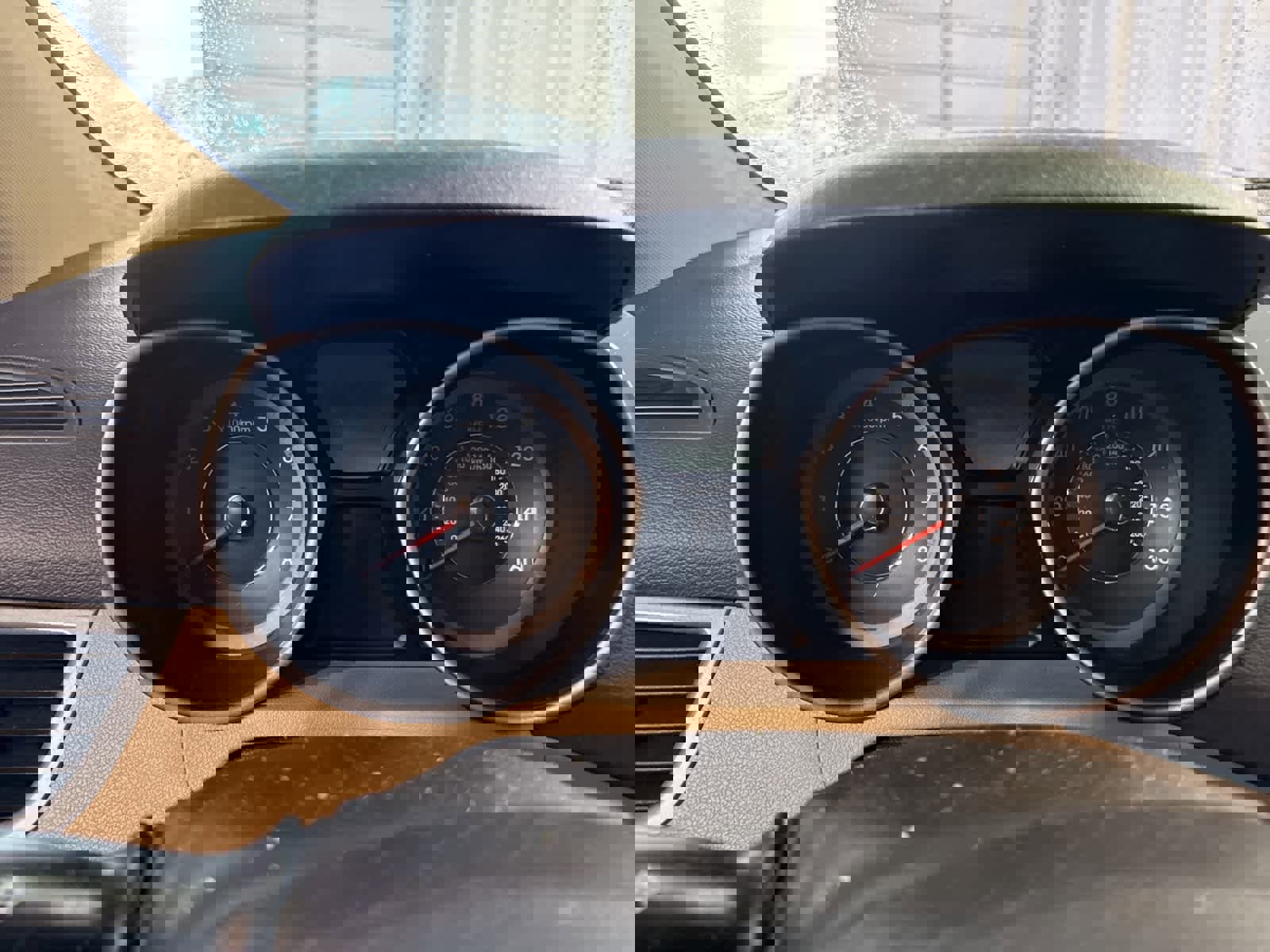 Used 2013 Hyundai Elantra Limited w/ Technology Pkg image 19