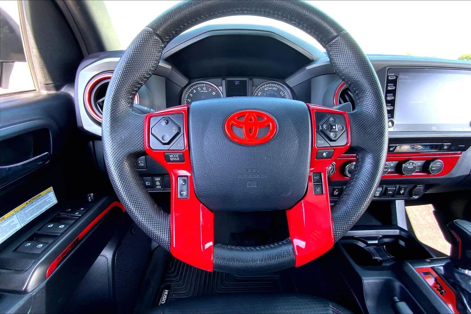 Used 2020 Toyota Tacoma TRD Pro AWD/4WD image 6