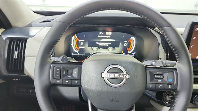 New 2026 Nissan Pathfinder SL FWD image 14