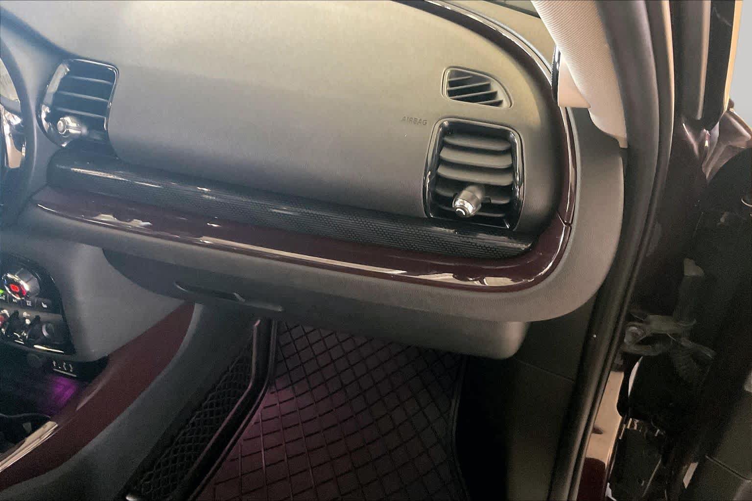 Used 2016 MINI Cooper Clubman FWD image 17