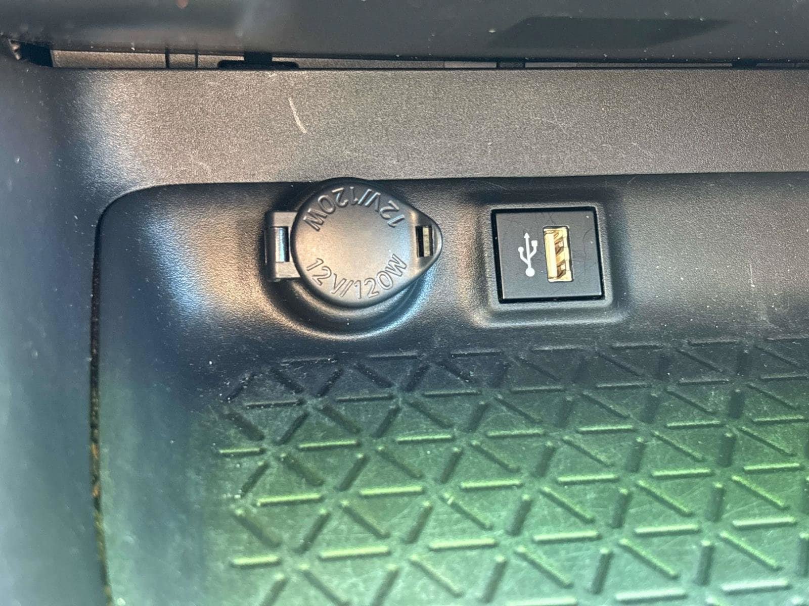Certified 2024 Toyota RAV4 LE AWD/4WD image 23