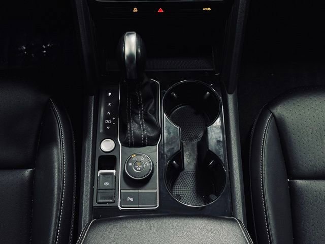 Used 2022 Volkswagen Atlas SE image 31