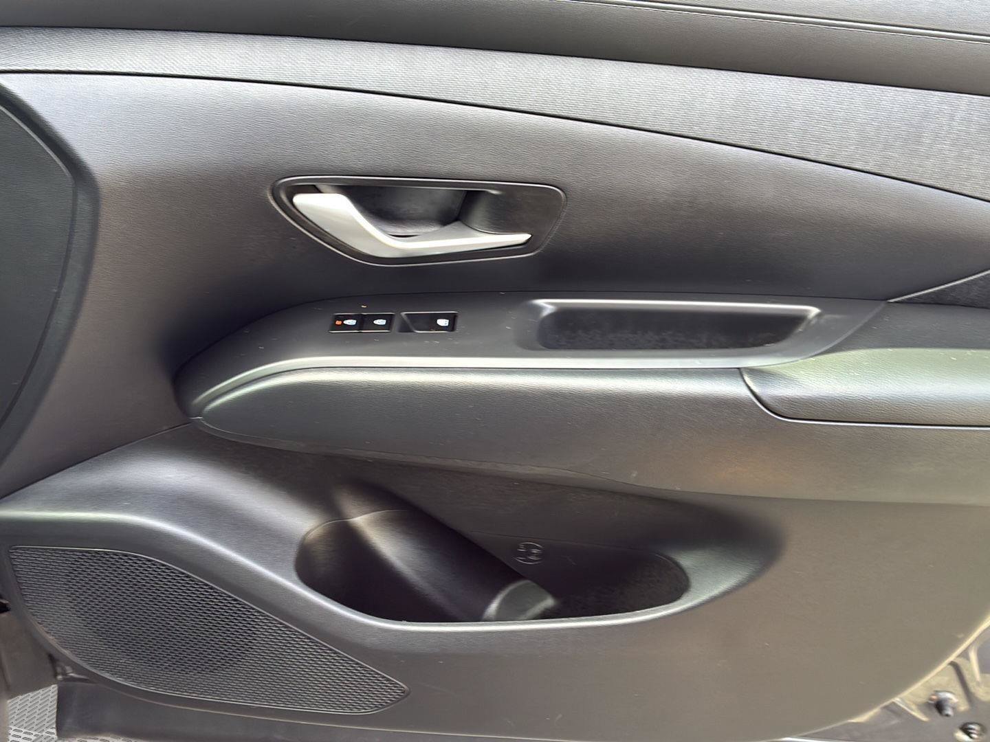 Used 2025 Hyundai Tucson SEL AWD/4WD image 9