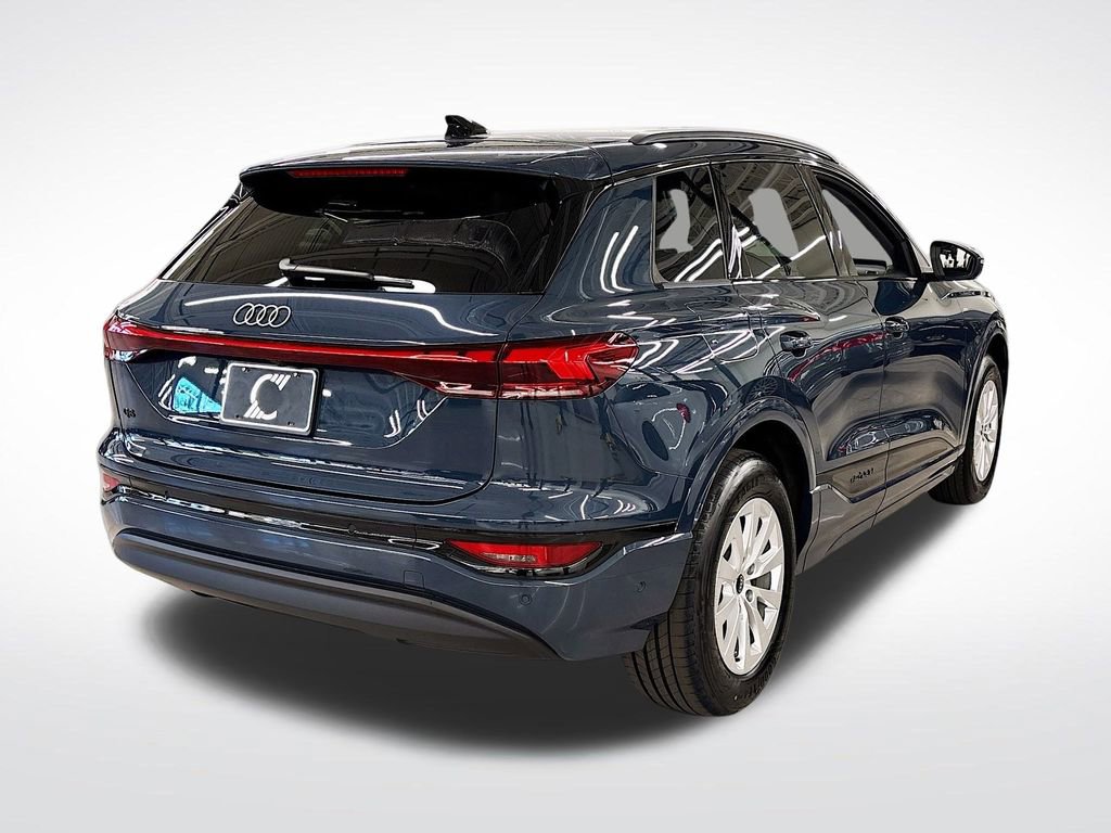 New 2025 Audi Q6 e-tron Premium image 5
