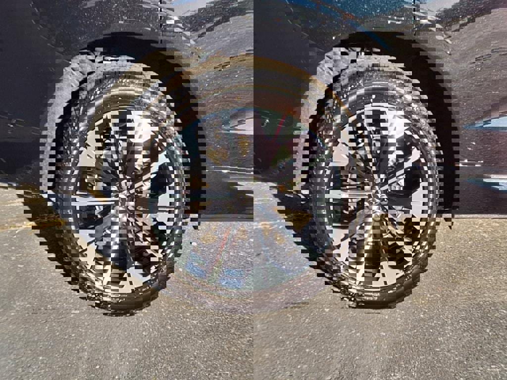 New 2026 Volvo XC60 B5 Plus w/ Protection Package Premier image 7