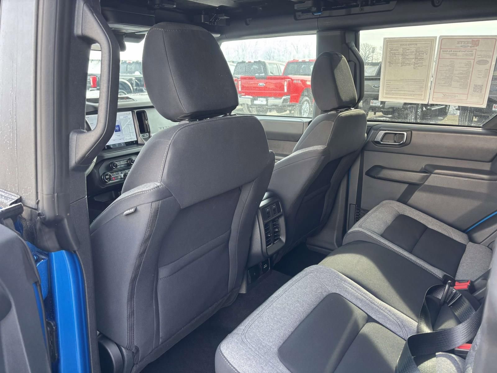 Used 2025 Ford Bronco Big Bend image 28