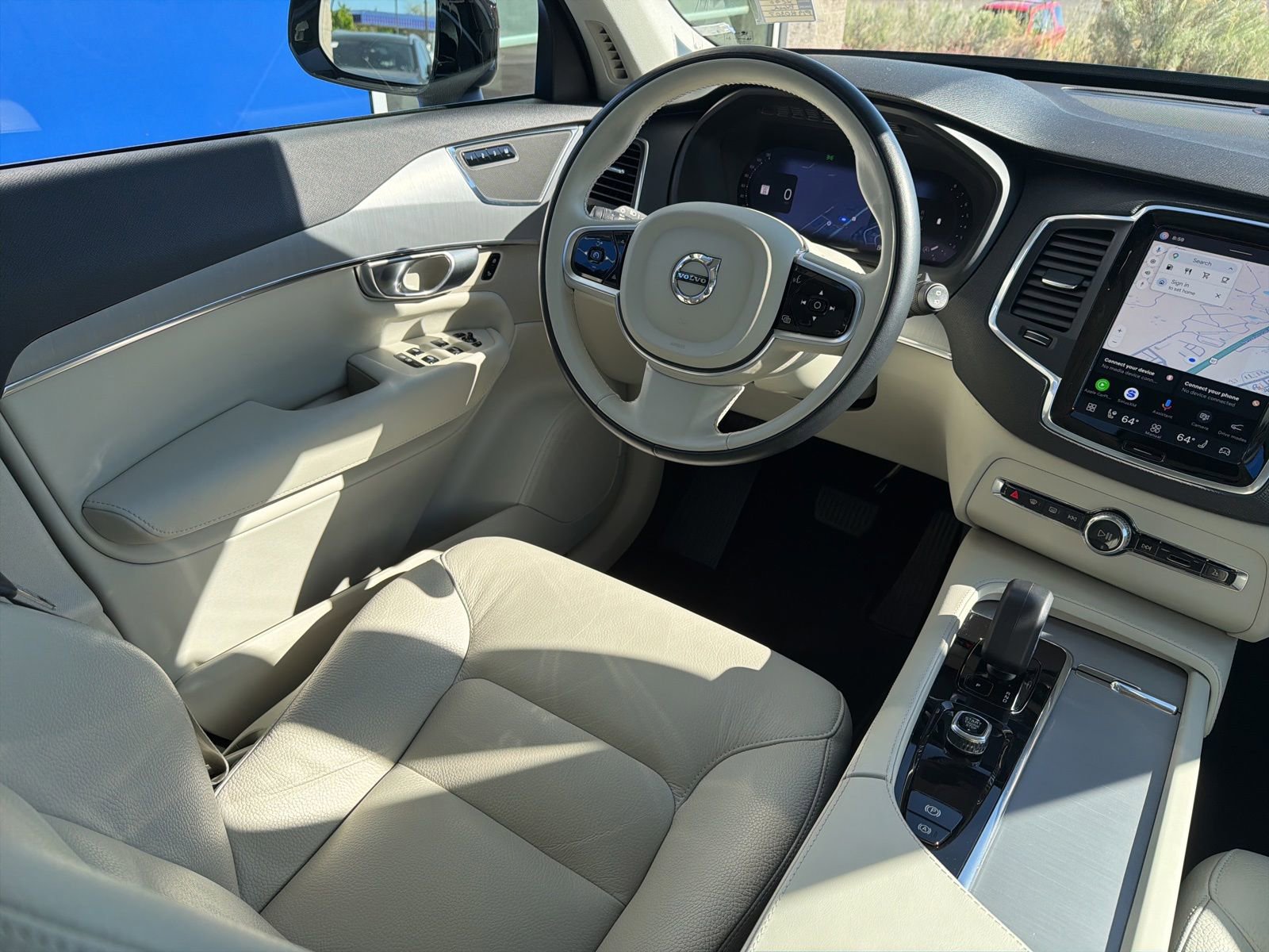 Used 2023 Volvo XC90 B5 Core w/ Protection Package Premier AWD/4WD image 12