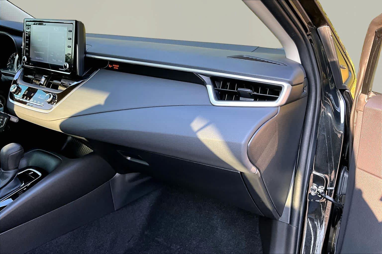 Certified 2022 Toyota Corolla LE FWD image 19