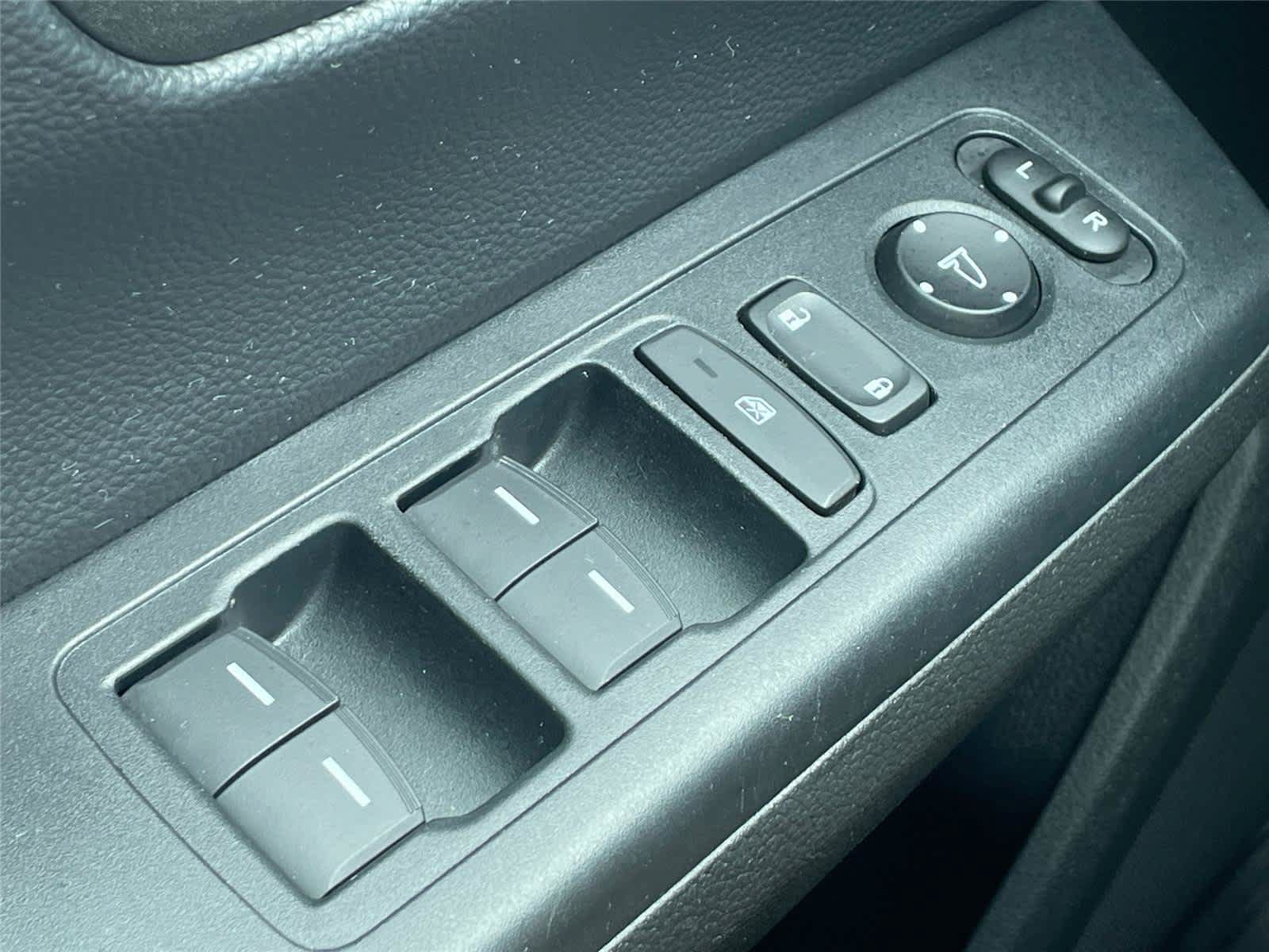 Used 2024 Honda CR-V Sport-L image 27
