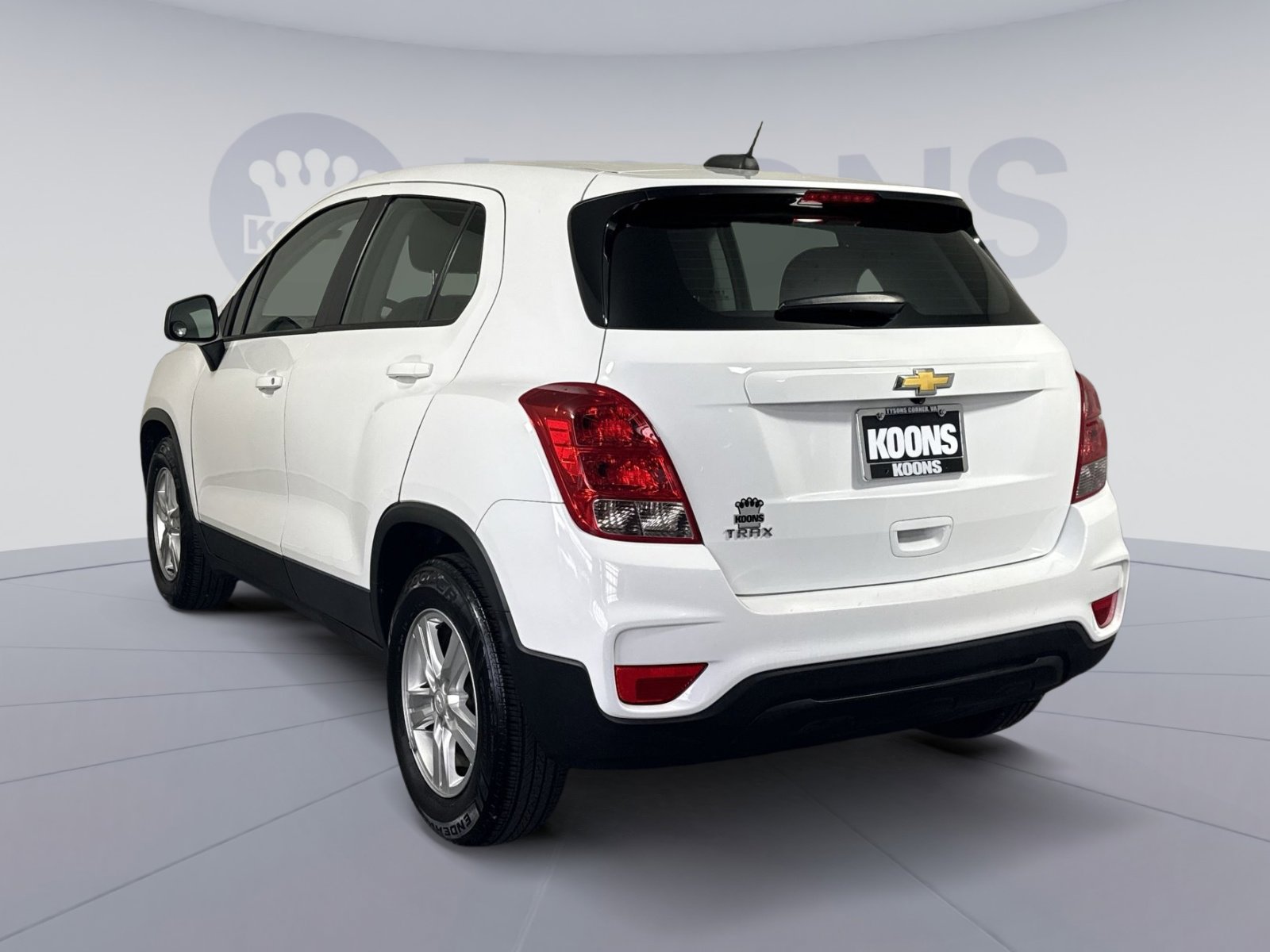 Used 2020 Chevrolet Trax LS FWD image 4