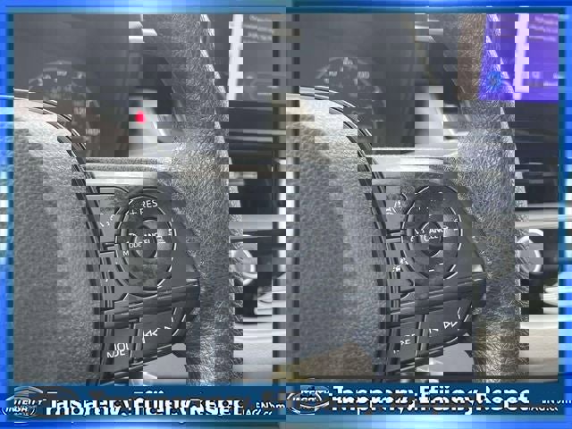 Used 2023 Toyota Corolla LE w/ Carpet Mat Package (TMS) image 20