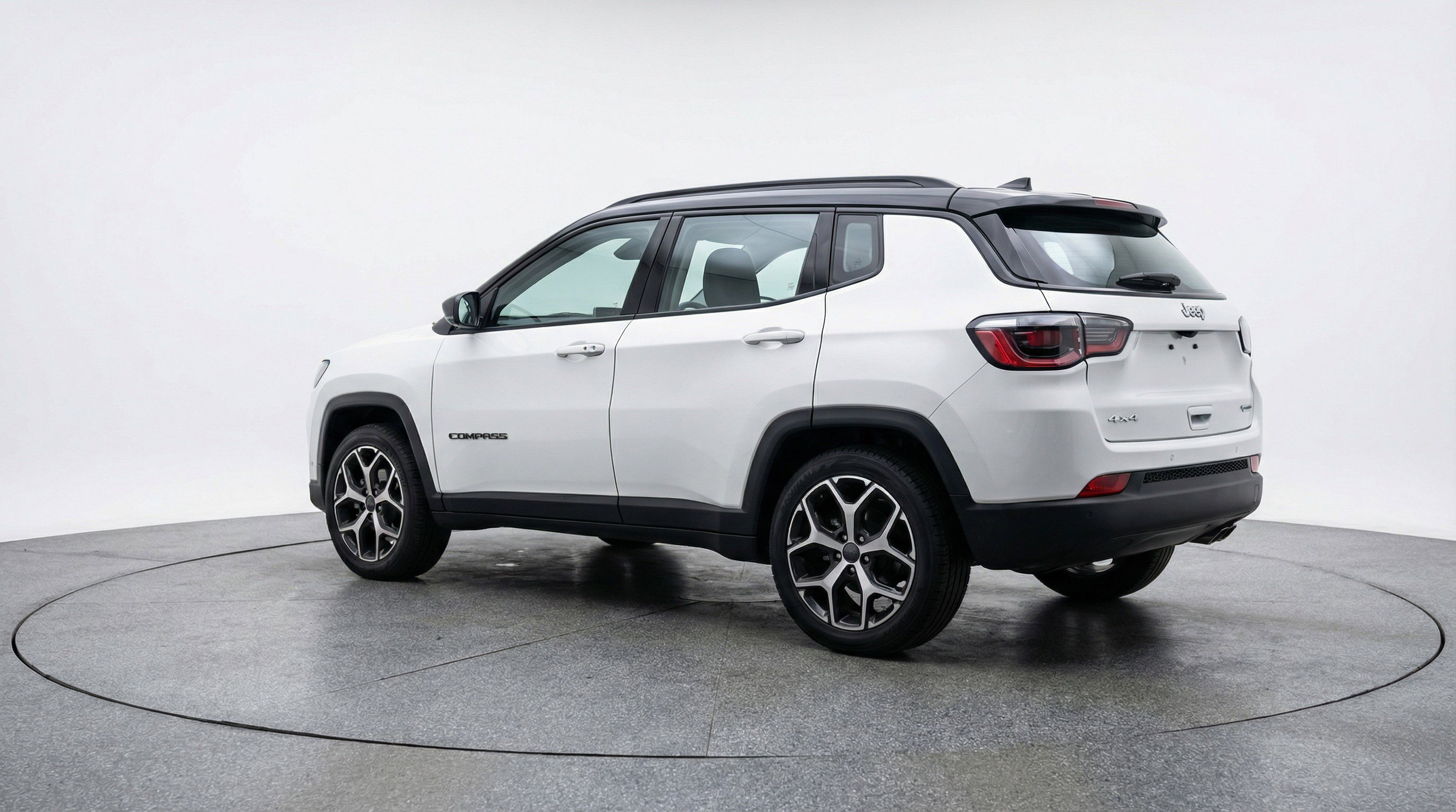 Used 2025 Jeep Compass Limited image 6