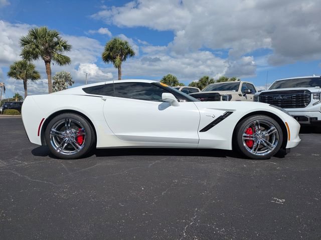Used 2017 Chevrolet Corvette Stingray Coupe w/ 2LT Preferred Equipment Group RWD image 3