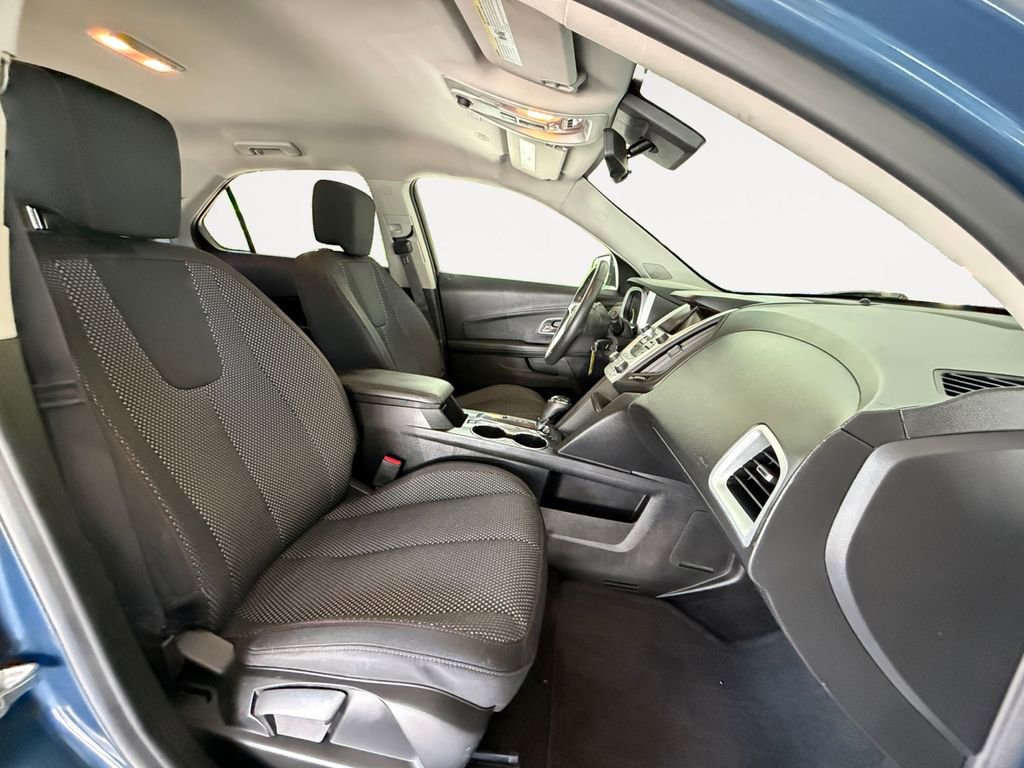 Used 2017 Chevrolet Equinox LT FWD image 13