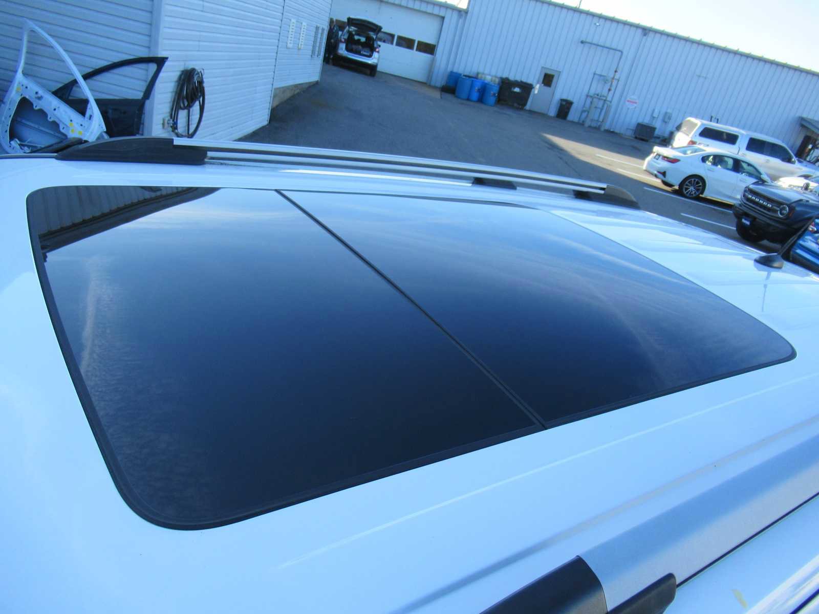 Used 2014 Ford Explorer Limited w/ Equipment Group 301A image 21