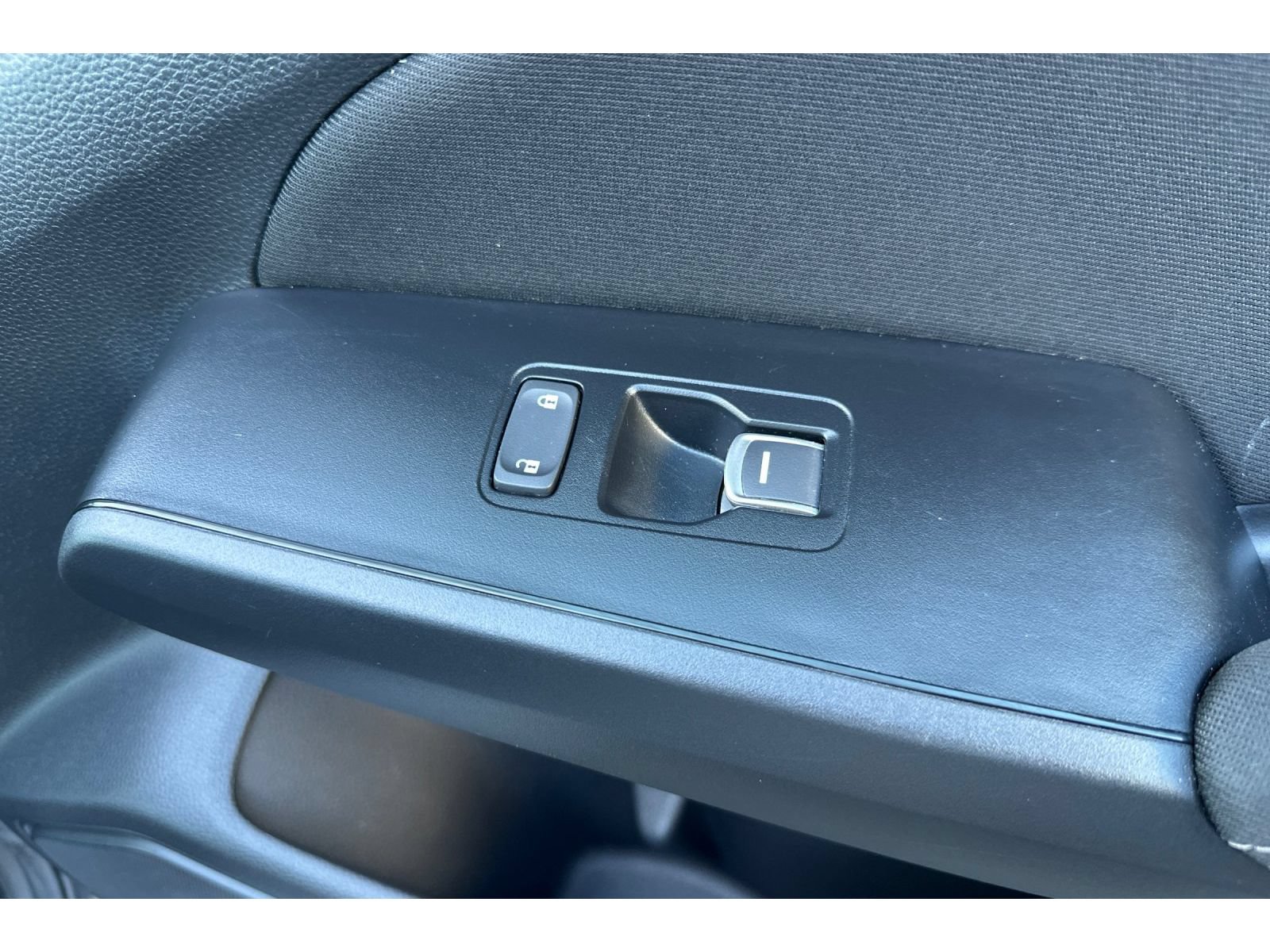 Used 2025 Honda Civic Sport image 21