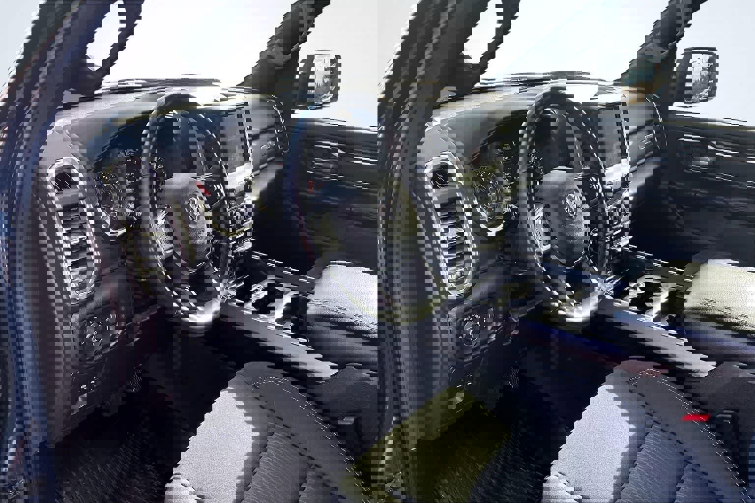 Used 2022 RAM 1500 Lone Star image 2