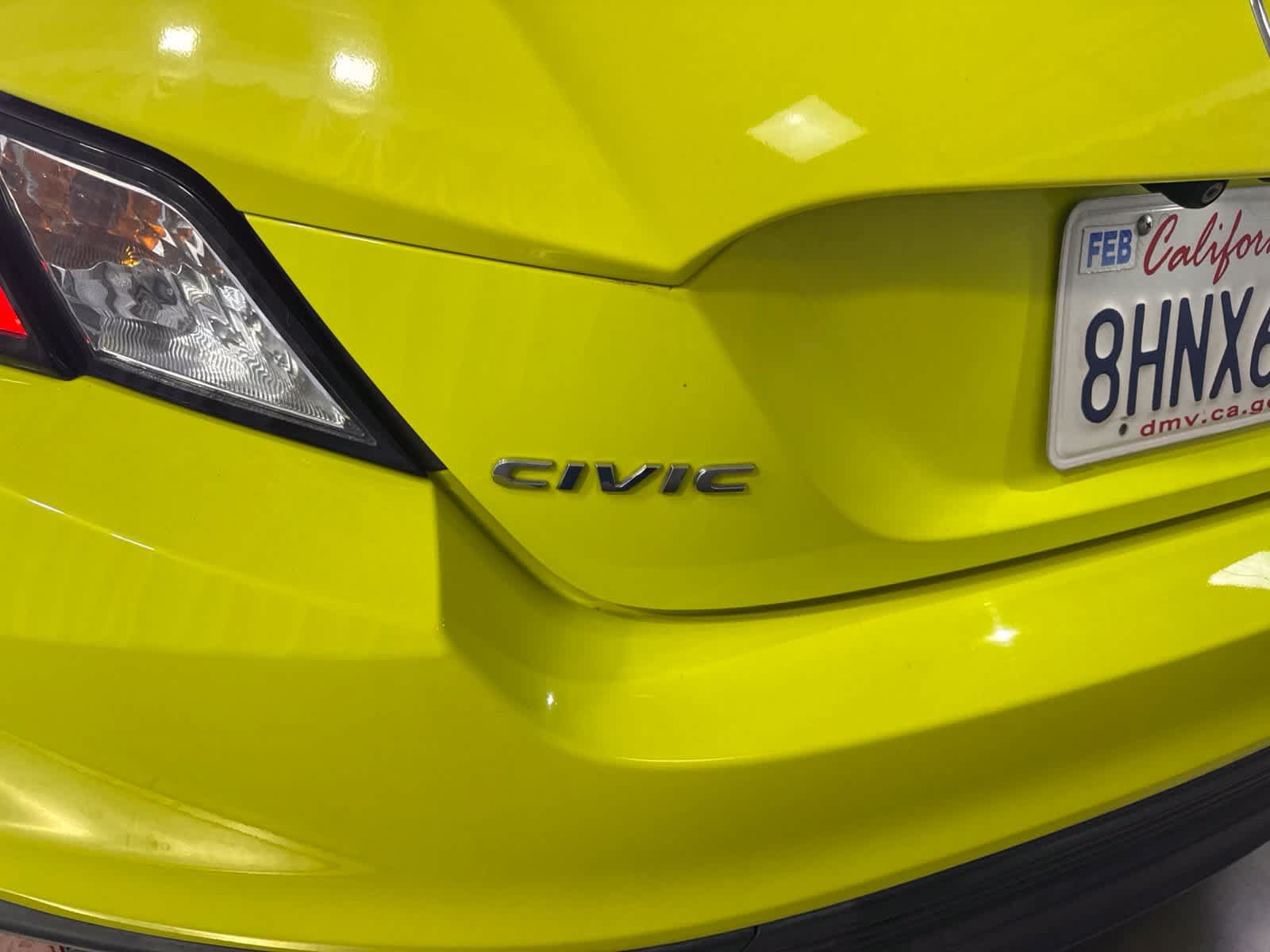 Used 2019 Honda Civic EX image 12