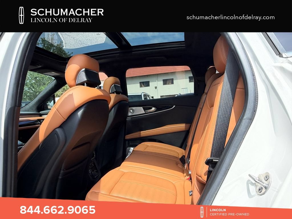 Used 2023 Lincoln Nautilus Black Label w/ Class II Trailer Tow Package AWD/4WD image 13