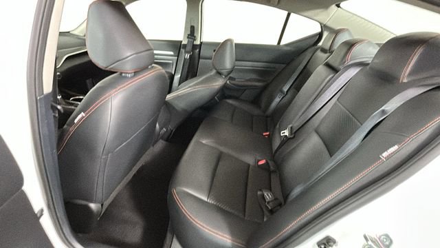 Used 2024 Nissan Altima 2.5 SR FWD image 27