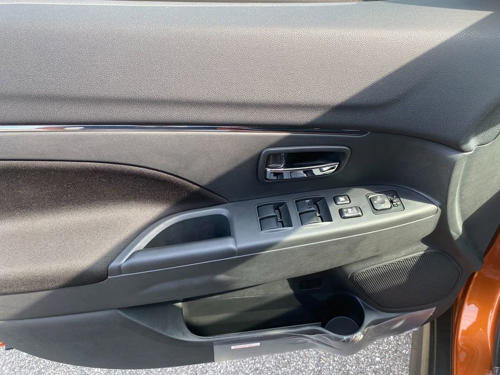 New 2025 Mitsubishi Outlander Sport ES image 11