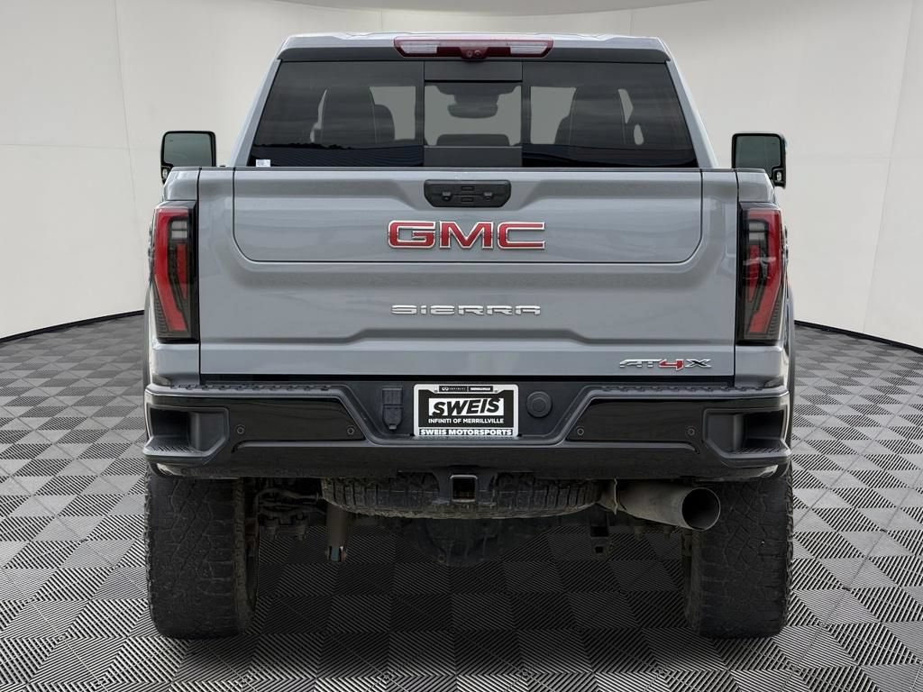 Used 2024 GMC Sierra 2500 AT4X AWD/4WD image 40
