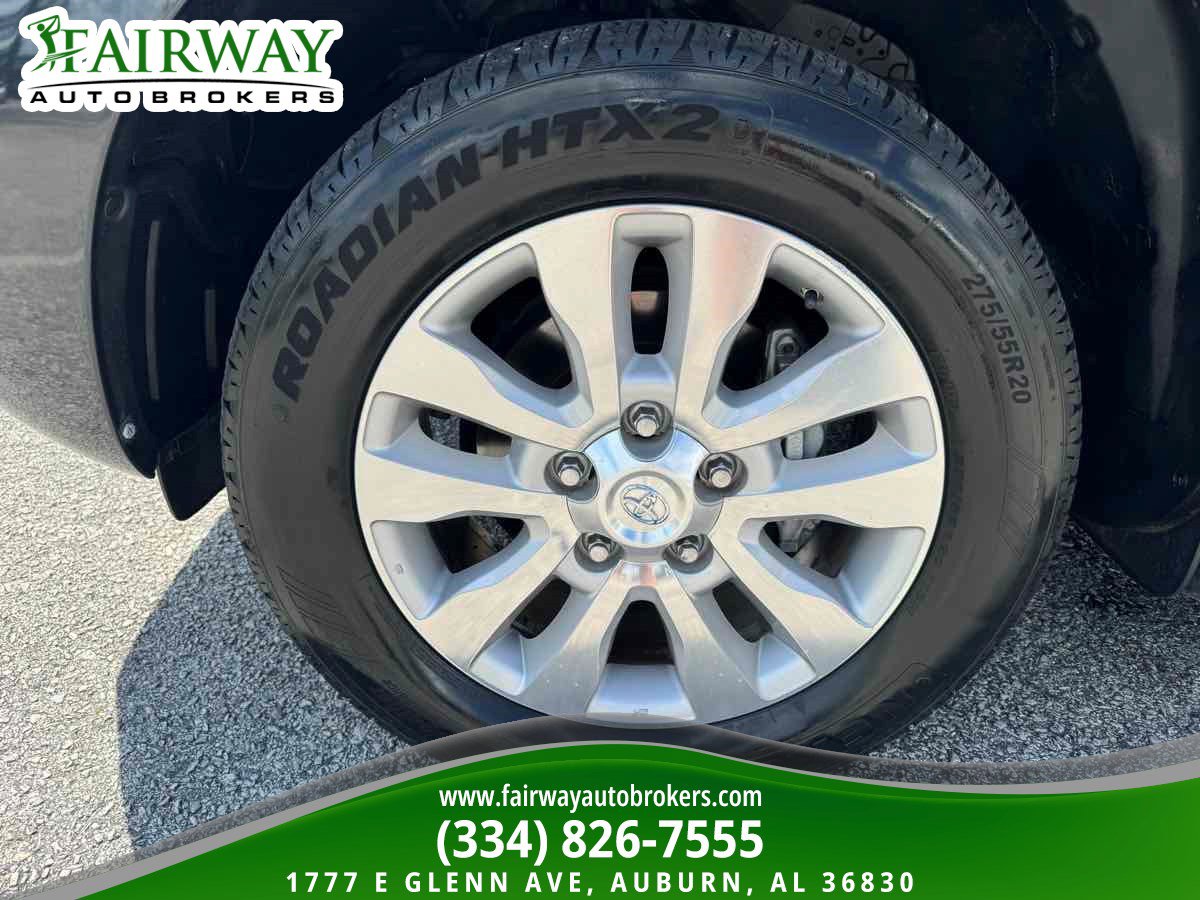 Used 2015 Toyota Sequoia Platinum AWD/4WD image 37