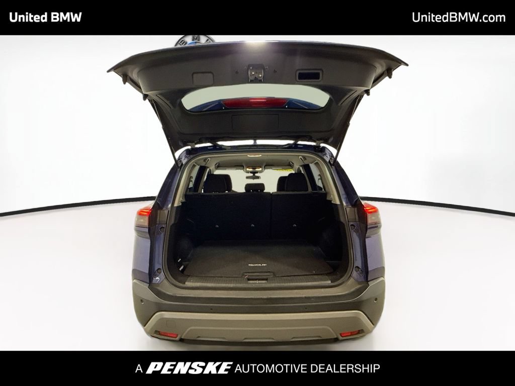 Used 2023 Nissan Rogue SV AWD/4WD image 12